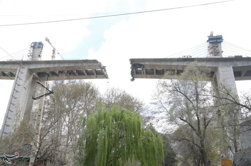 Karaj B1 bridge destroyed — second strike targeted first responders; Trump posts explosion video on Truth Social warning 'much more to follow'; JDAM-guided 2,000 lb bombs sever bridge at midpoint