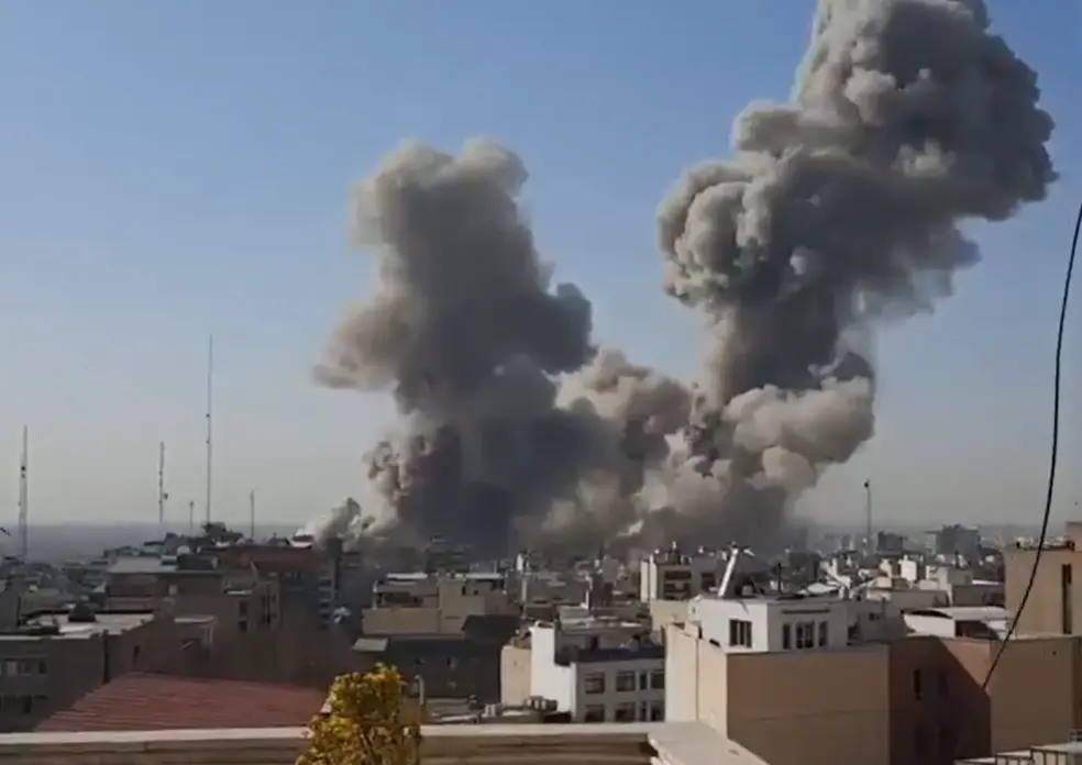 WION satellite analysis of Khamenei compound (4)