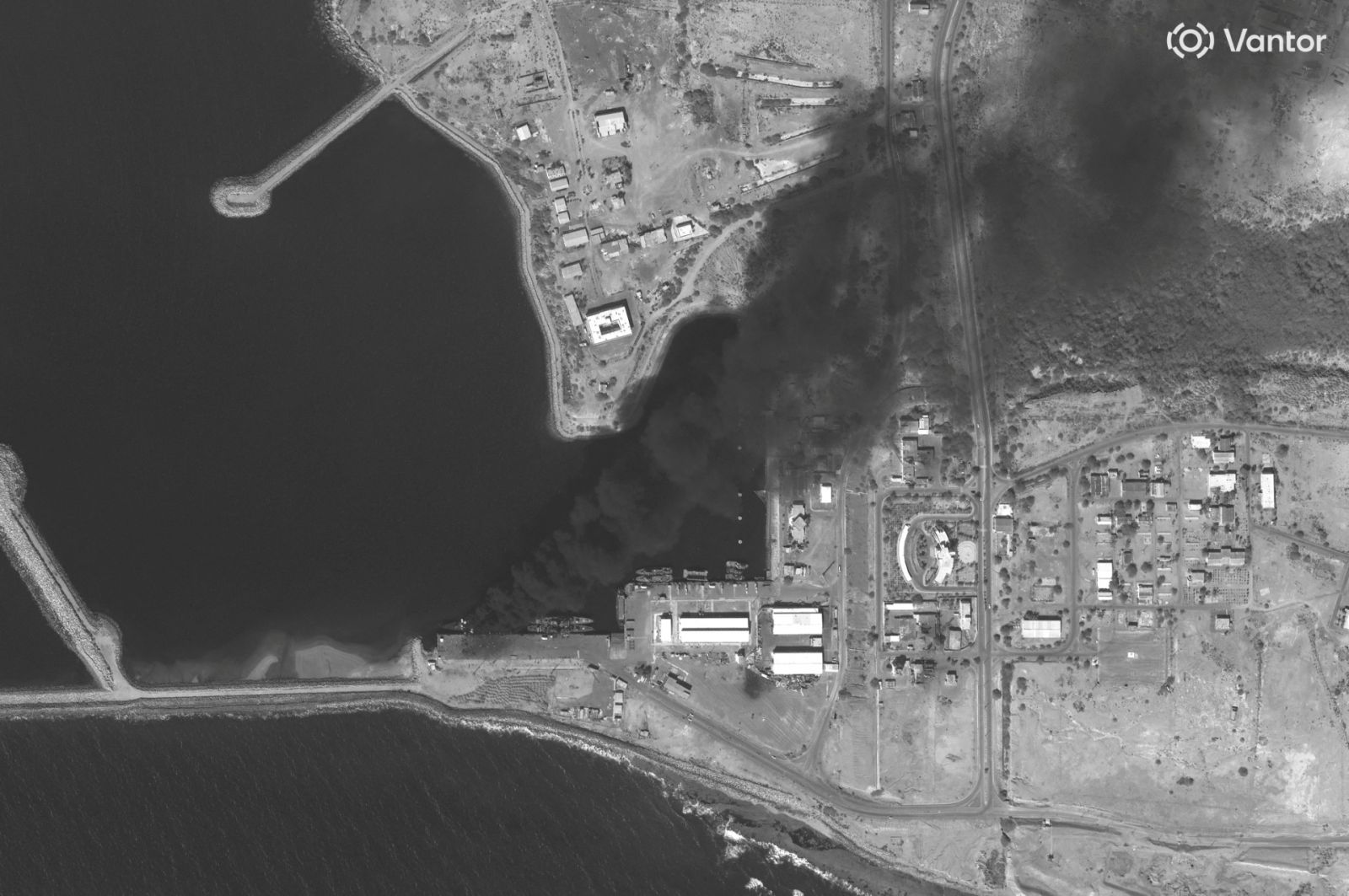 Konarak naval base under bombardment, Feb 28