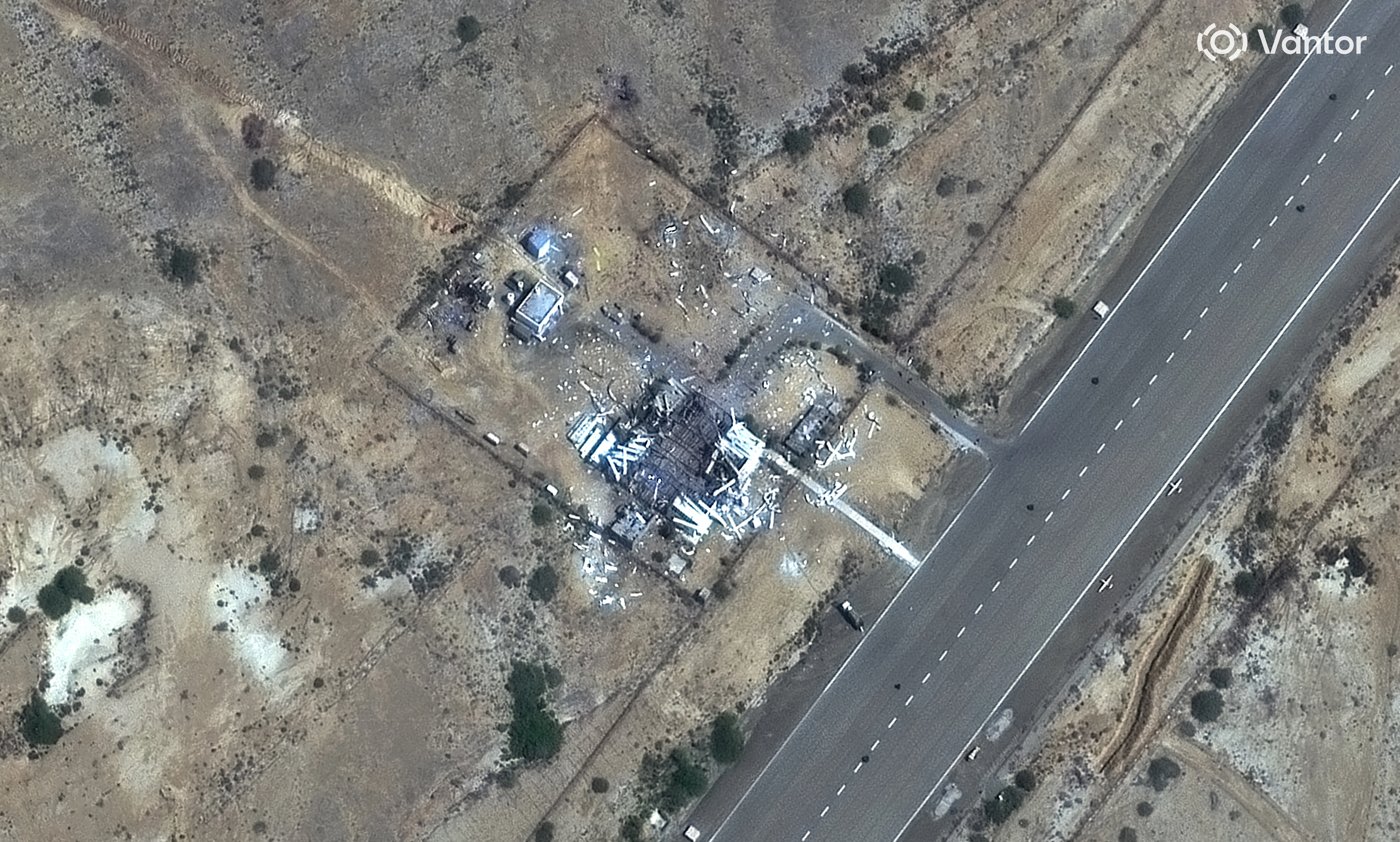 Close-up of Konarak military facility destruction — Day 25 eliminates Iran's last F-4 Phantoms, F-5E Tigers, and Russian-supplied Tu-22M3 bombers