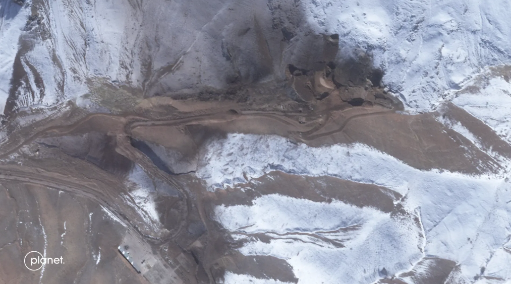 Newsweek: Fordow tunnel collapse — wide damage view